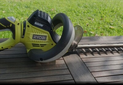 Location Taille haie Ryobi à Laval